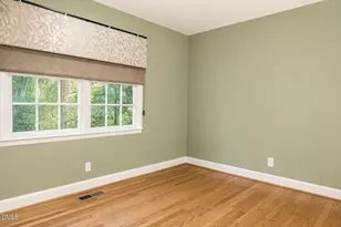 393 Wesley Ct, Chapel Hill, NC 27516 - Photo 23