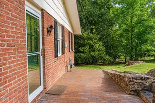 393 Wesley Ct, Chapel Hill, NC 27516 - Photo 29