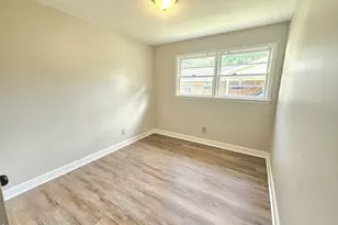 408 Oak St, Smithfield, NC 27577 - Photo 11