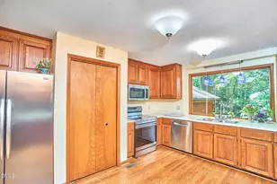 152 Cedar Hills Cir, Chapel Hill, NC 27514 - Photo 13