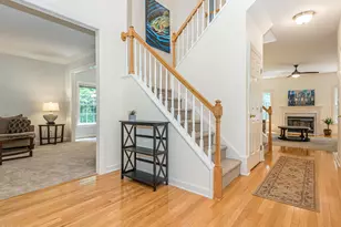 107 Walmsley Ct, Cary, NC 27519 - Photo 5