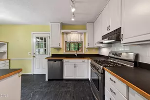 5812 Shamrock Rd, Durham, NC 27713 - Photo 11