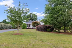 6512 Bridgemont Ln, Willow Springs, NC 27592 - Photo 35