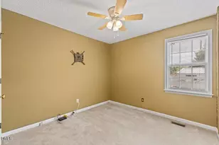 6512 Bridgemont Ln, Willow Springs, NC 27592 - Photo 23