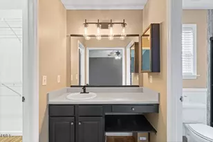 6512 Bridgemont Ln, Willow Springs, NC 27592 - Photo 19