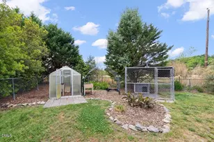 6512 Bridgemont Ln, Willow Springs, NC 27592 - Photo 33