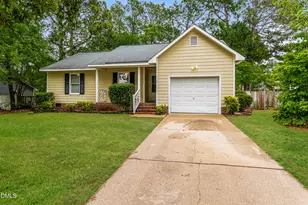7312 Pebblebrook Dr, Fayetteville, NC 28314 - Photo 1