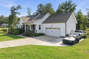 102 Golden Eagle Rdg, Zebulon, NC 27597 - Photo 3