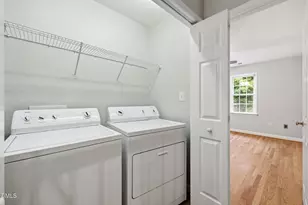 4542 Mistiflower Dr, Raleigh, NC 27606 - Photo 35