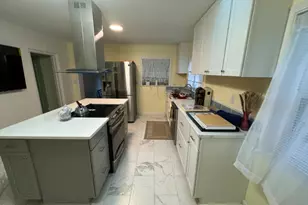 1305 Lynn Rd, Raleigh, NC 27612 - Photo 9