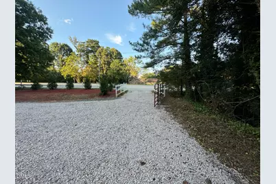 1305 Lynn Road, Raleigh, NC 27612 - Photo 15