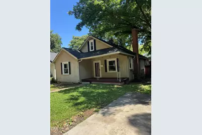 212 Zollicoffer Avenue, Henderson, NC 27536 - Photo 1