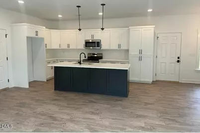 602 Wondertown Drive, Erwin, NC 28339 - Photo 3