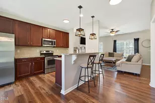 1027 Bridlemine Dr, Fuquay-Varina, NC 27526 - Photo 11