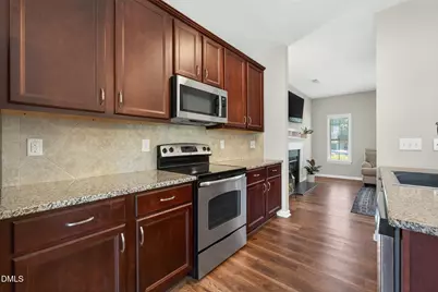 1027 Bridlemine Drive, Fuquay-Varina, NC 27526 - Photo 9