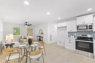 309 Maple St, Cary, NC 27513 - Photo 13