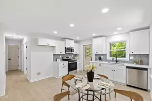 309 Maple St, Cary, NC 27513 - Photo 13