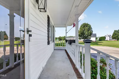 113 Joy Avenue, Pikeville, NC 27863 - Photo 5