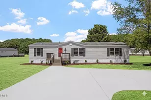 105 Stone Glen Pl, Pikeville, NC 27863 - Photo 1