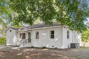 116 S Fitzgerald St, Pine Level, NC 27568 - Photo 3