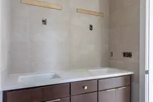 212 Gresham Ave, Durham, NC 27704 - Photo 7