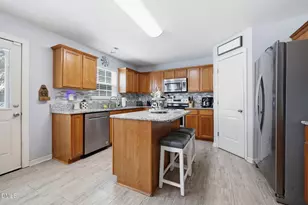 116 W View Dr, Burlington, NC 27215 - Photo 3