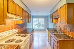 2226 Pathway Dr, Carrboro, NC 27516 - Photo 13