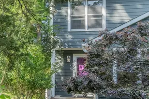 2226 Pathway Dr, Carrboro, NC 27516 - Photo 3