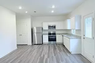 1505 Pond Overlook Dr, Nashville, NC 27856 - Photo 3