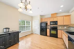 232 Linden Park Ln, Cary, NC 27519 - Photo 11