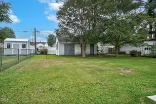 208 Craven St, Tarboro, NC 27886 - Photo 17