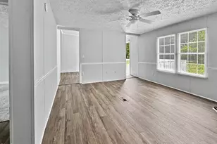 150 Freedom Ln, Henderson, NC 27537 - Photo 15