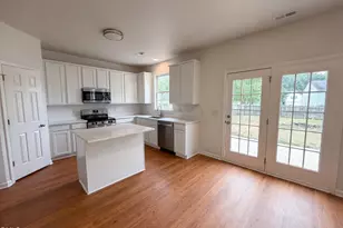 1109 Augusta Dr, Mebane, NC 27302 - Photo 5