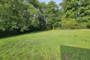 5923 Woodcrest Dr, Raleigh, NC 27603 - Photo 33