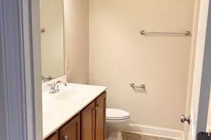 1018 Jewel Creek Dr, Cary, NC 27519 - Photo 15