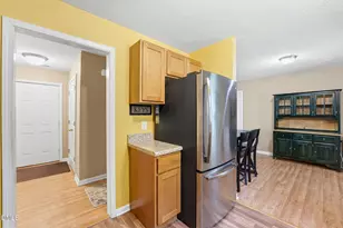 200 Alan Charles Way, Aberdeen, NC 28315 - Photo 17