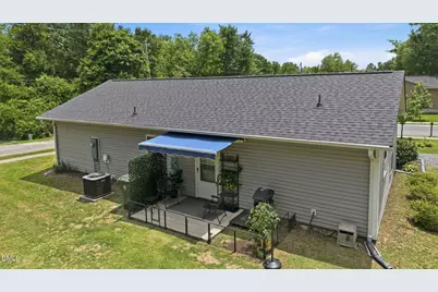 200 Alan Charles Way, Aberdeen, NC 28315 - Photo 33