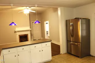 122 E Horton St, Zebulon, NC 27597 - Photo 13