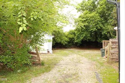 122 E Horton Street, Zebulon, NC 27597 - Photo 5
