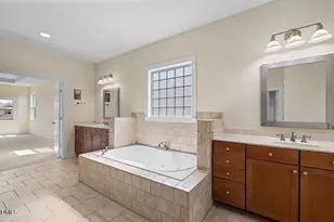 712 Pierside Dr, Cary, NC 27519 - Photo 29