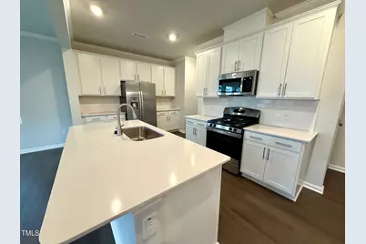 508 Hanover Shore Lane, Raleigh, NC 27610 - Photo 3
