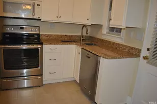 1036 Nichols Dr, Raleigh, NC 27605 - Photo 13