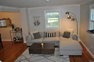 1036 Nichols Dr, Raleigh, NC 27605 - Photo 9