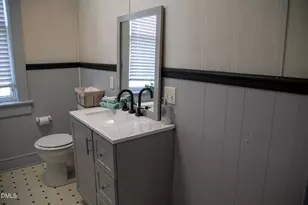 541 Roanoke Ave, Roanoke Rapids, NC 27870 - Photo 25