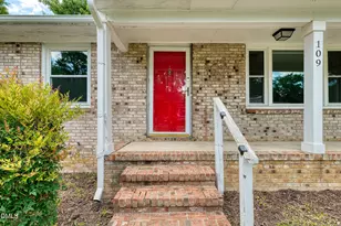 109 Burnham Ct, Garner, NC 27529 - Photo 3