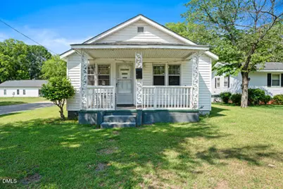 701 E Harnett Street, Dunn, NC 28334 - Photo 1