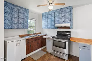 701 E Harnett St, Dunn, NC 28334 - Photo 21