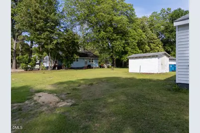 701 E Harnett Street, Dunn, NC 28334 - Photo 23