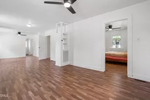 701 E Harnett St, Dunn, NC 28334 - Photo 5