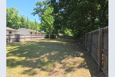 2207 N Oak Ridge Boulevard, Durham, NC 27707 - Photo 11